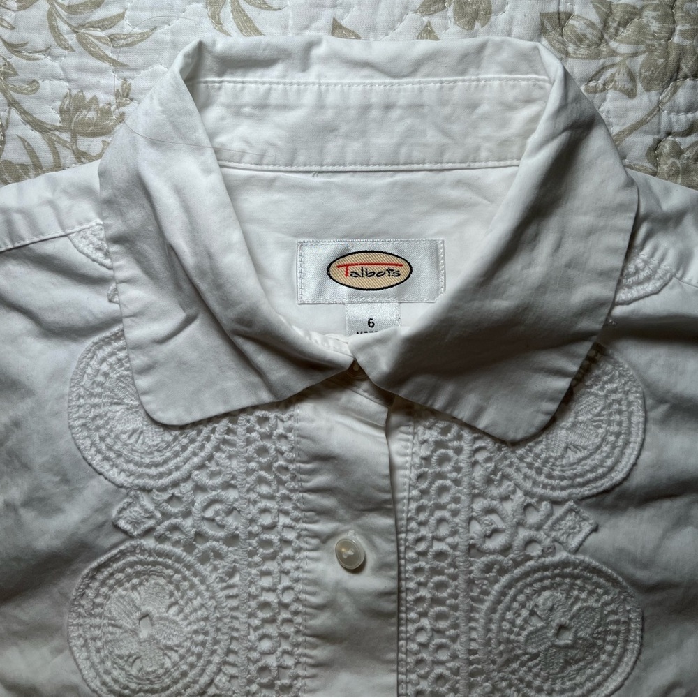 Vintage Talbots Cotton Crochet Button Down Shirt Top, size small 6 Cottagecore - Picture 3 of 15